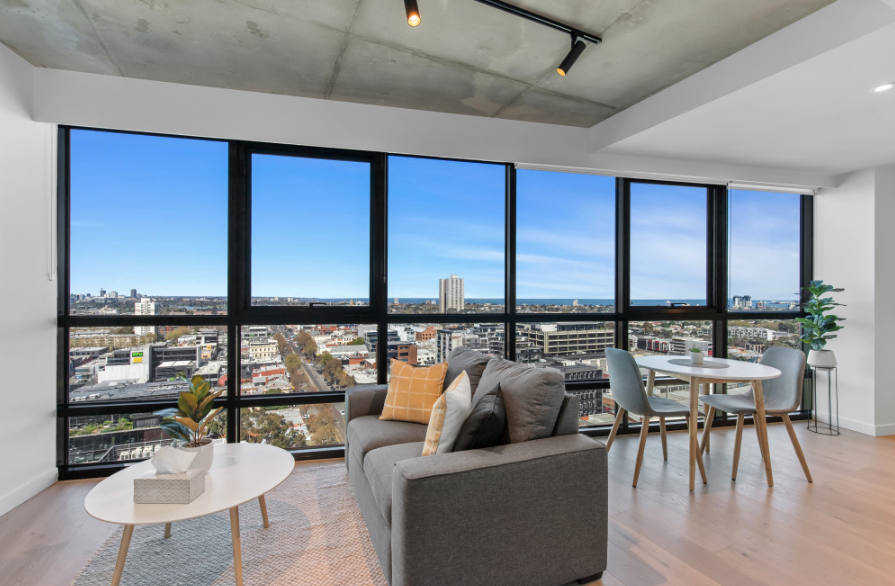 Modern Apartment with Stunning Views | One Bedroom