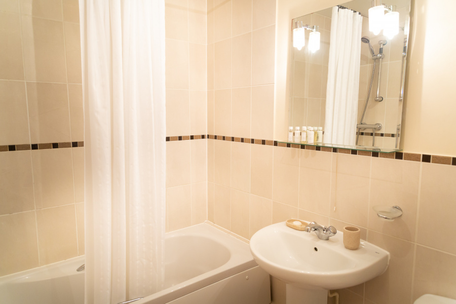 Warren Close | One Bedroom