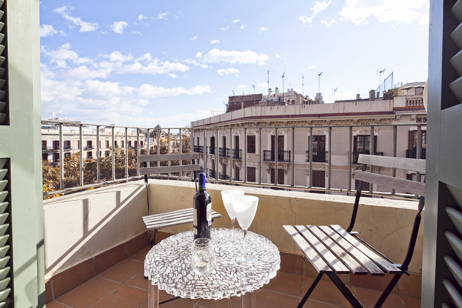 Three bedroom apartment with balcony in Ali Bei - You Stylish