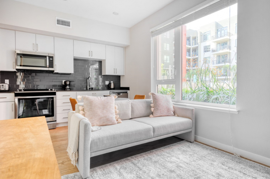 Avalon Public Market - 927 | One Bedroom