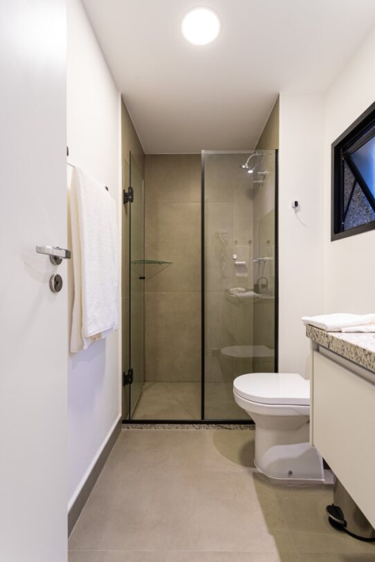 Studio Standard Couple