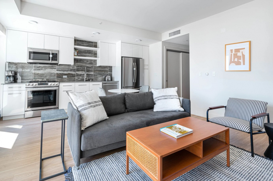 17th & Broadway - 519 | One Bedroom