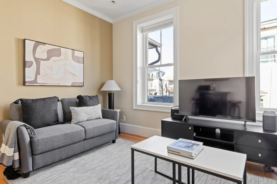 91 Perkins St - 802 | One Bedroom