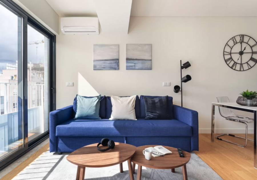 Chic Apt w/ balcony near Liberdade Avenue | One Bedroom