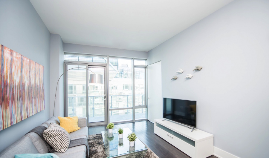 Lakeside | One Bedroom plus Den