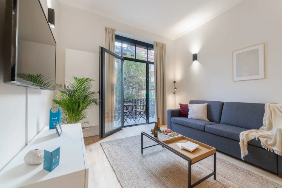 Chatelain II | One Bedroom