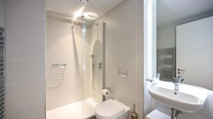 One Bedroom Apartment Superior