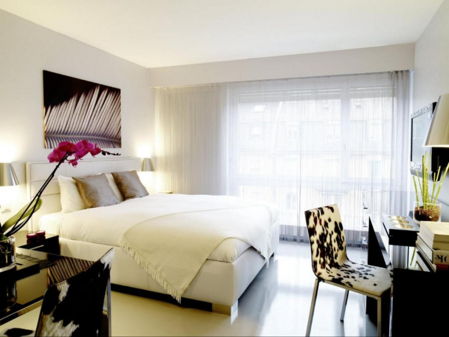 Building 46: Studio Apartment Junior