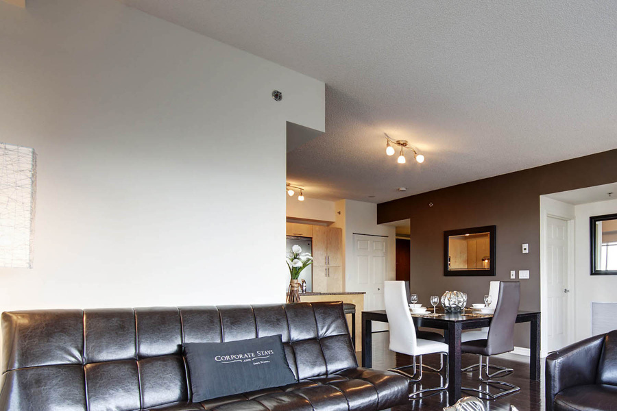 400 Sherbrooke | Two Bedroom