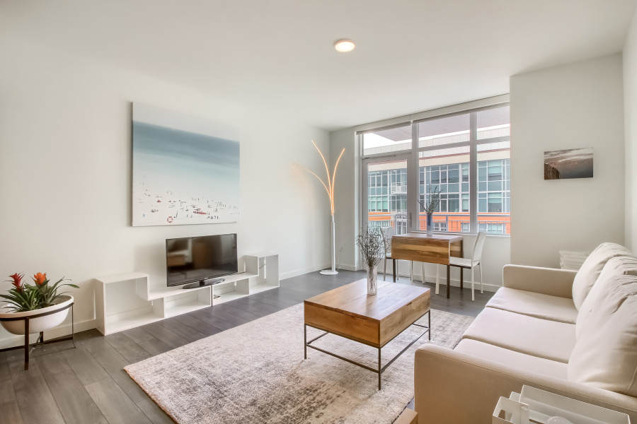 Impeccable & Mod 1BR Apt w/Balcony in LoDo