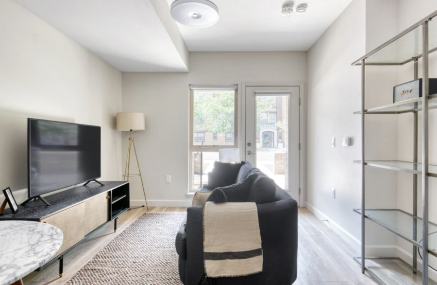 Capitol Hill - E14