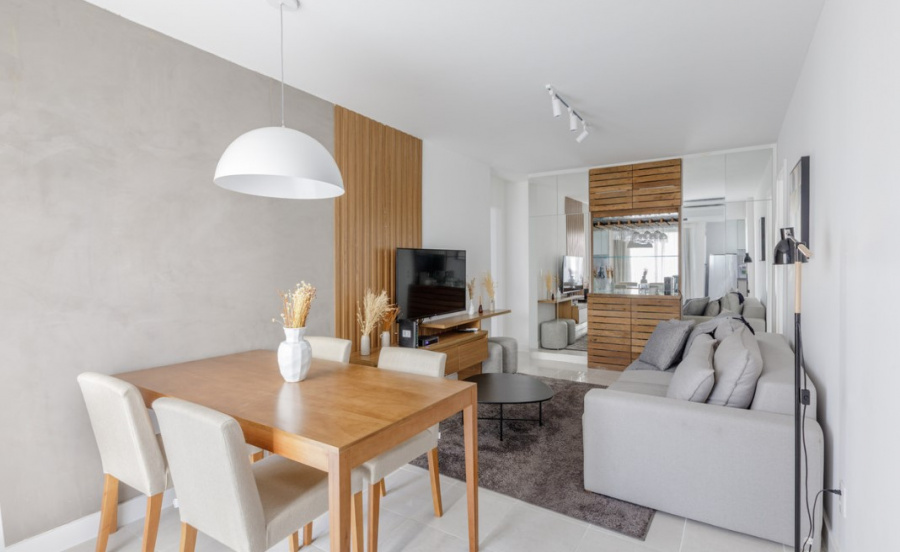 Two Bedroom - R. Botanical Garden