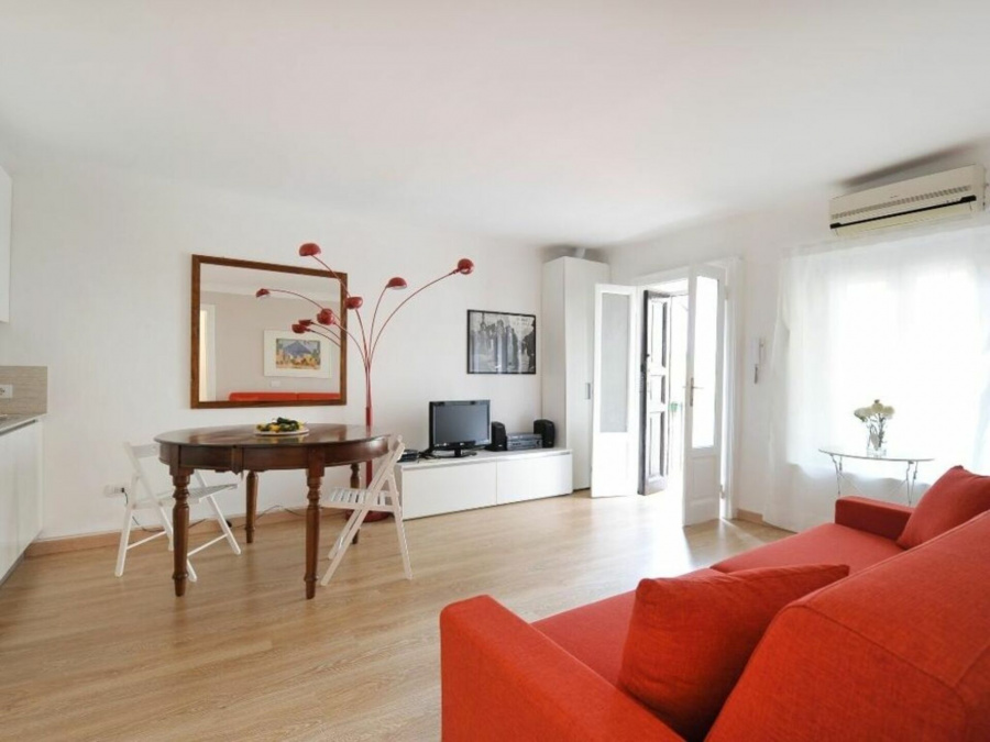 Vigevano #218 | One Bedroom