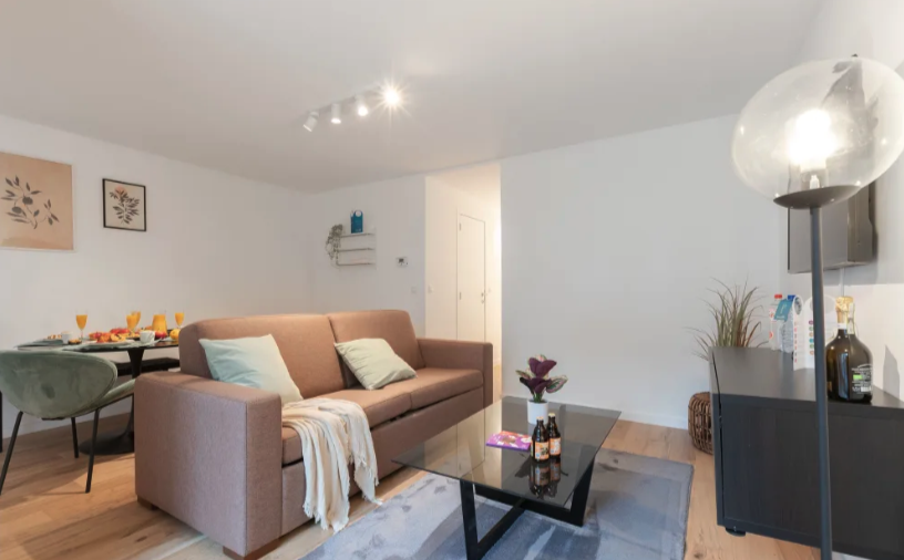 Automne I | One Bedroom