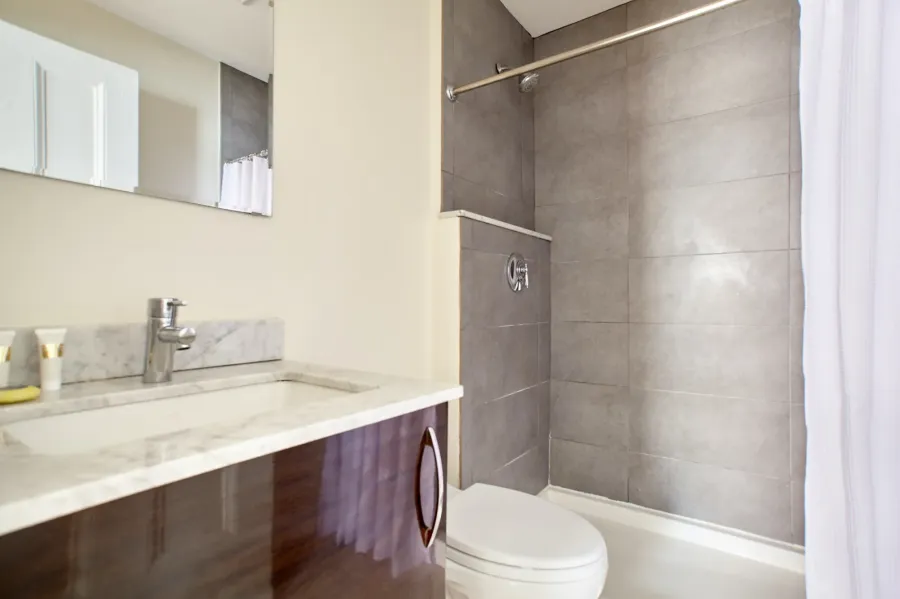 One Bedroom Apartment