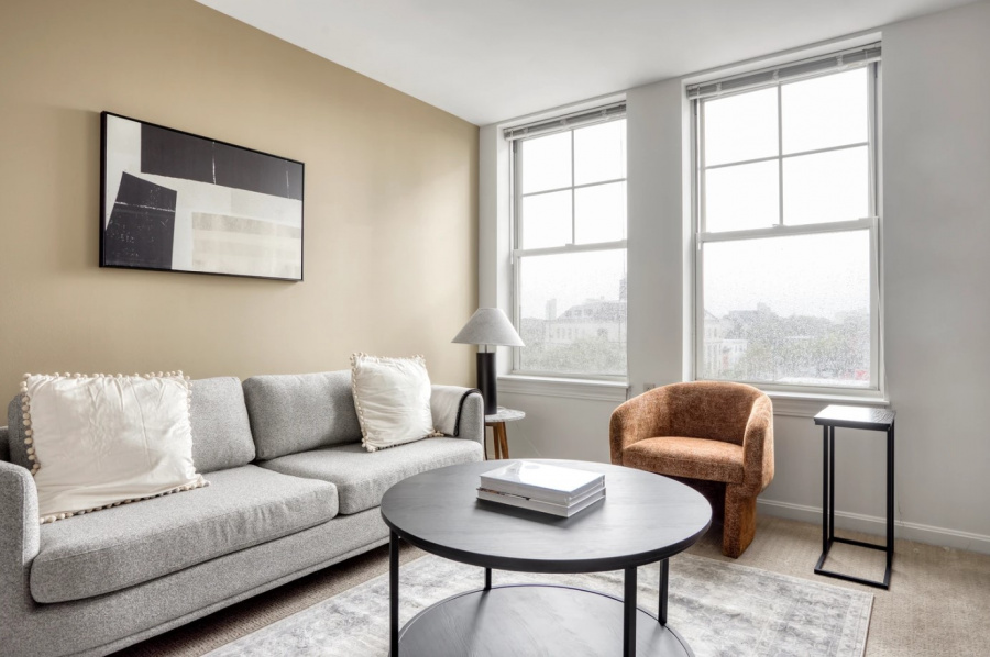 The Holmes Building, 632 Massachusetts Ave | One Bedroom