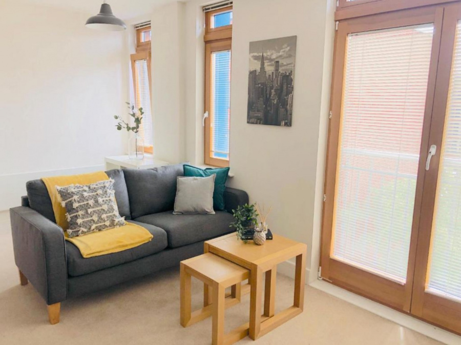 Canals Postbox | Two Bedroom