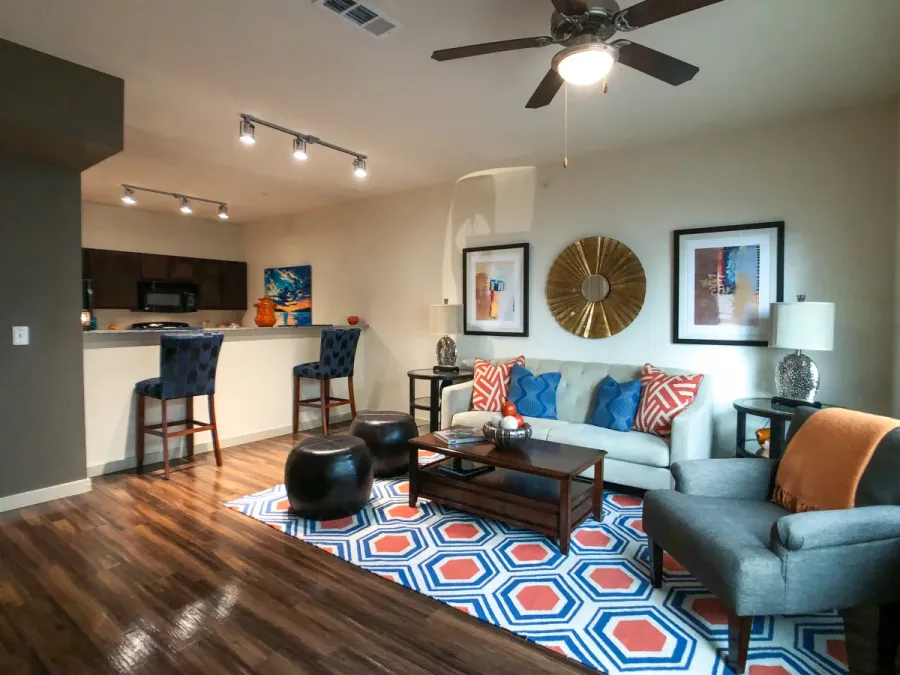 Maywood Apartments | One Bedroom