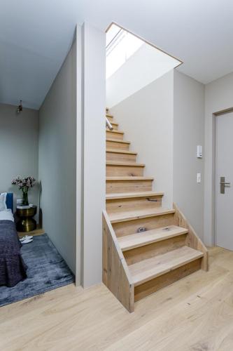 Junior One-Bedroom Apartment
