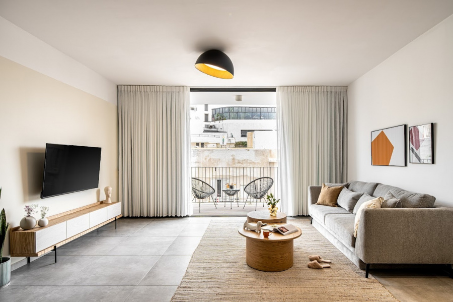 Allenby 15 Apt. 18 | Two Bedroom