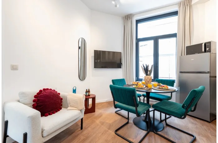 Enseignement III | Two Bedroom