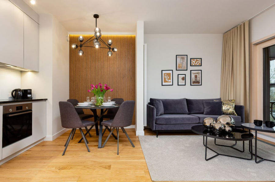2 Bedroom - Silver Apartment