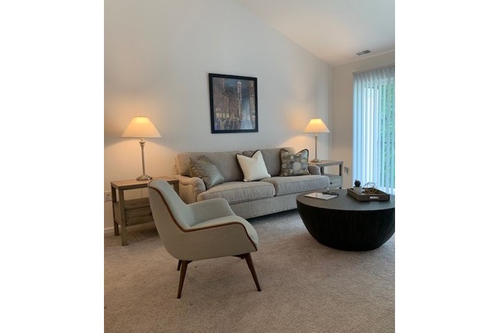 River Oaks of Rochester Hills | Two Bedroom