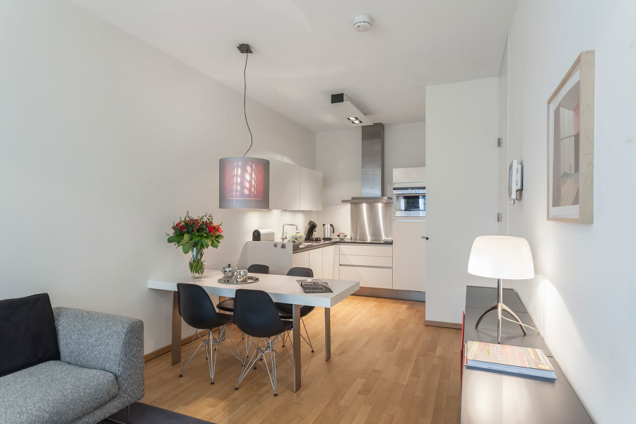 New Amsterdam | One Bedroom