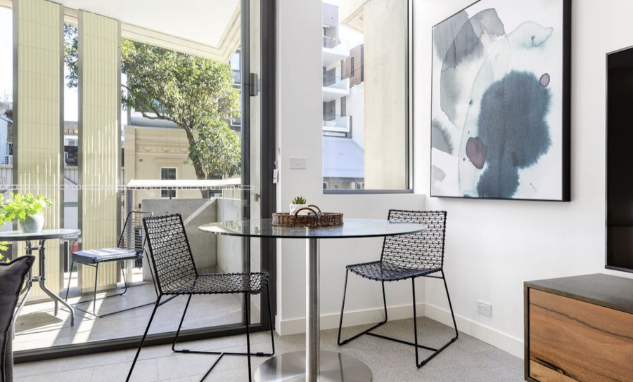 Studio Apartment