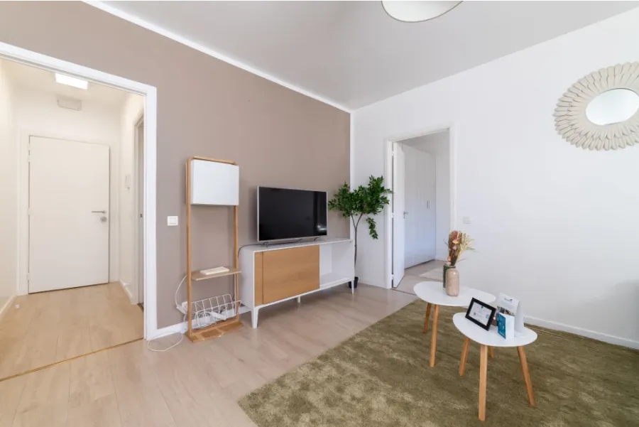 MA - Berlaymont III | One Bedroom