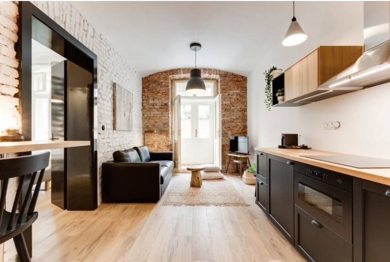 Manesova Apartment with Terrace