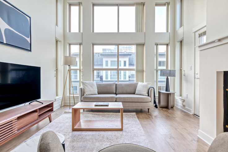Avalon Bellevue, 11000 NE 10th St - 252 | One Bedroom