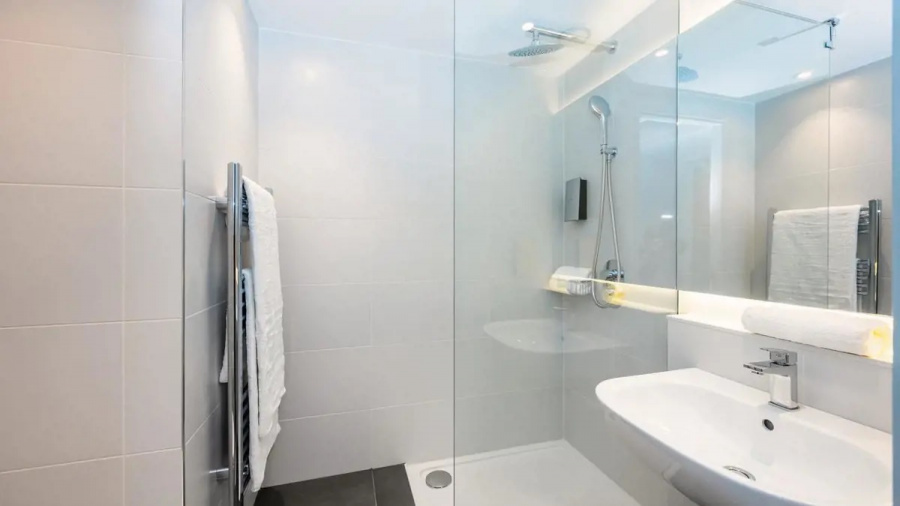 One Bedroom Apartment (Twin)