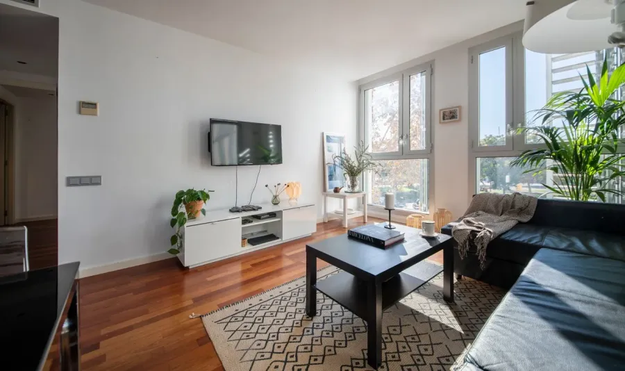 Apartment In Front of Harbour - B275 | Two Bedroom