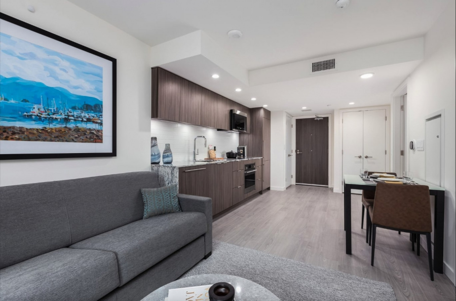 Howe | One Bedroom Suite