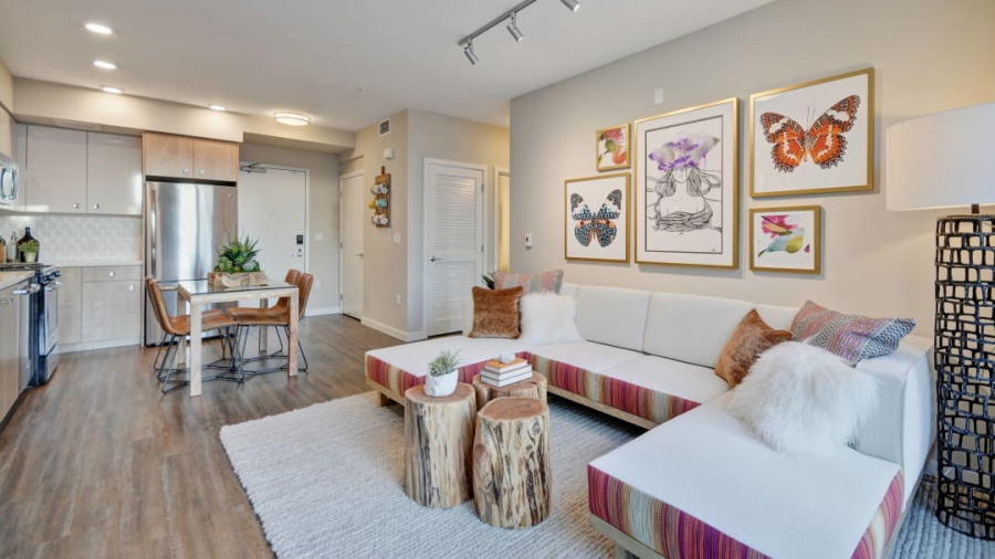 L Seven | One Bedroom