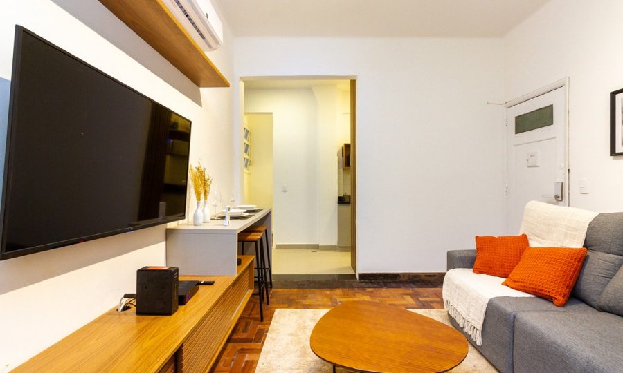 Two Bedroom - Av. Nossa Senhora de Copacabana